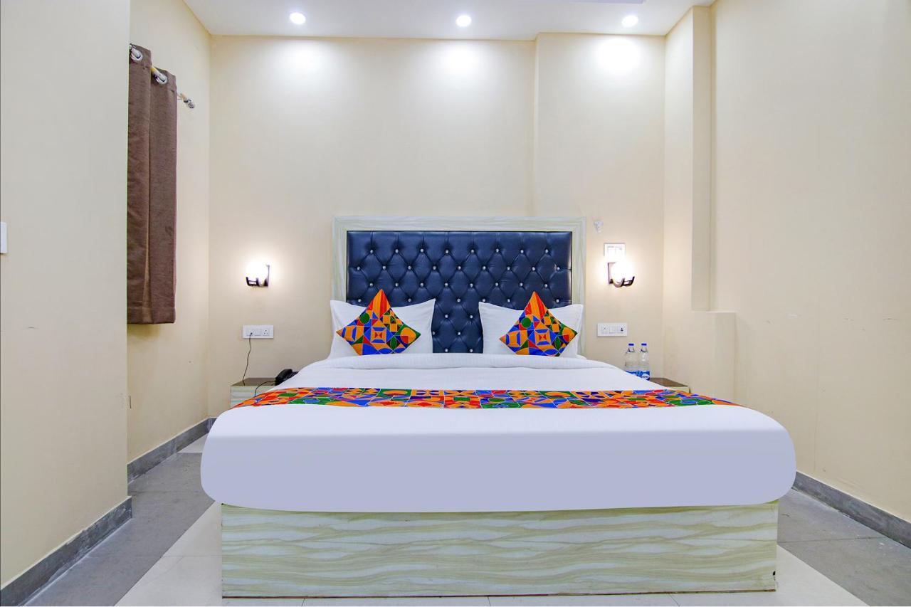 Fabhotel Ashok Vihar - Nr North Campus, Delhi University New Delhi Eksteriør bilde